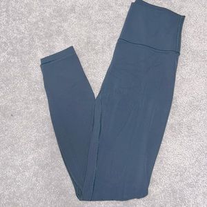 Lululemon 28” size 6